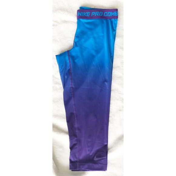 Nike Pro Compression Dry-Fit Ombre Capri Leggings - Picture 4 of 11